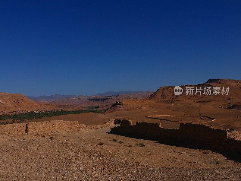 Arid landscape, surroundings of the ksar of Aït Ben Haddou, Morocco